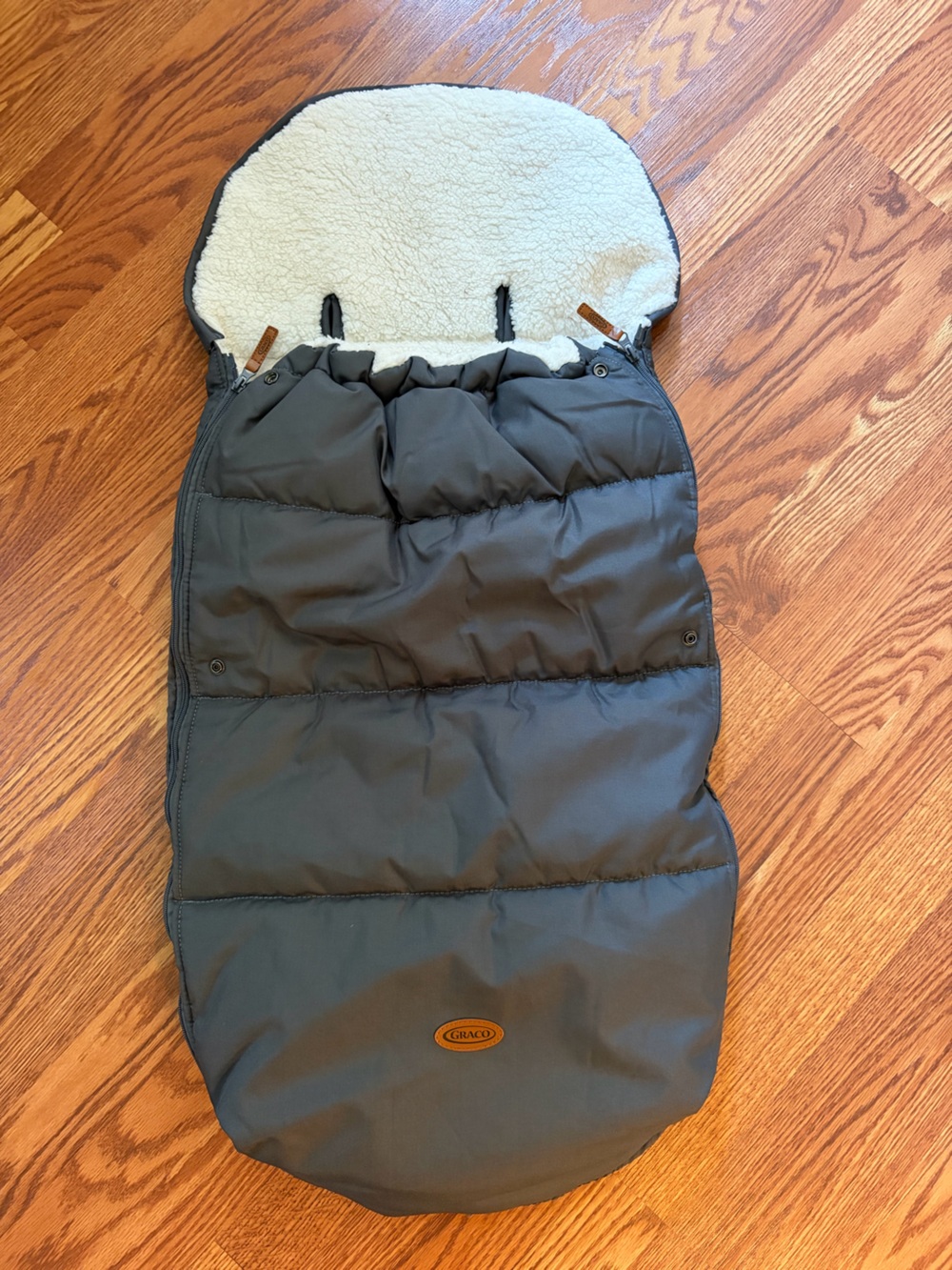 Delux Graco Baby Winter Footmuff/Stroller Blanket